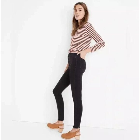 Madewell 10" High-Rise Skinny Jeans in Berkeley Black: Button-Through 27P - Picture 3 of 16
